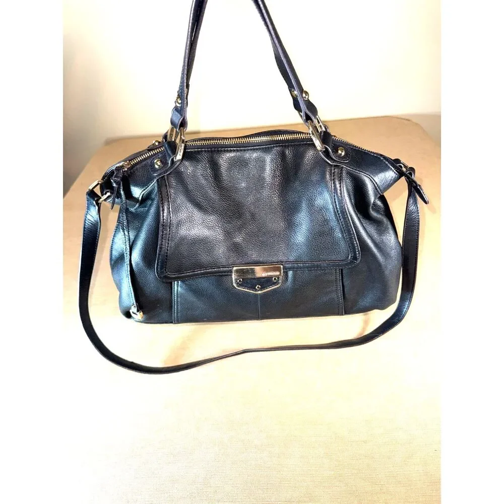 B Makowsky Black leather Bag with gold toned hardware.